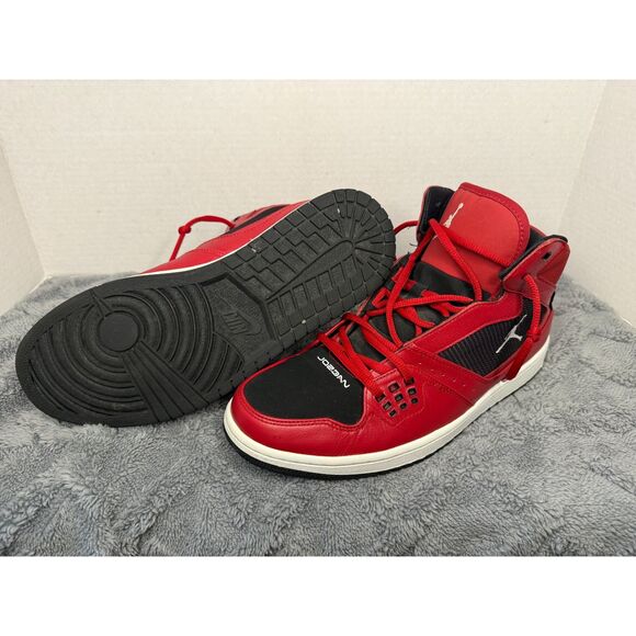 RARE 2012 Nike Jordan 1 Flight Gym High top Red 372704-602 Men's size 10.5 Vint - Picture 2 of 6